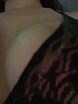 Webcam Model (Luna_20x)  is live.Free join now!