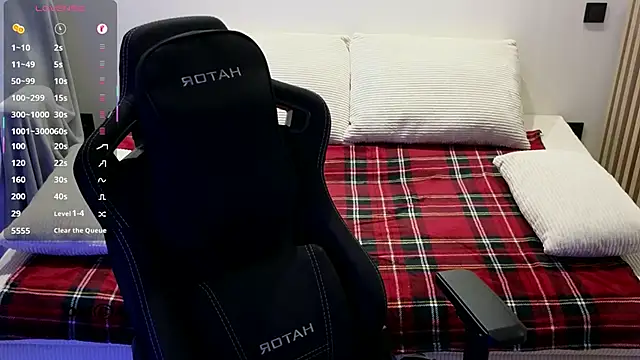 larstar01 (M young) - Happy Lars