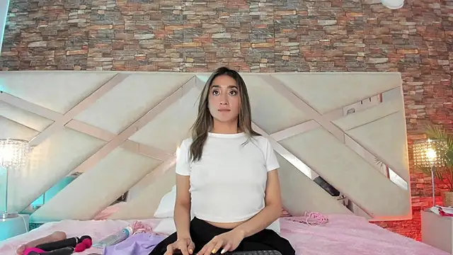 lucy_davies - Lucy_davies's free webcam