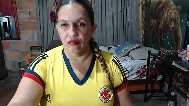 burbuja_y_caballero - BURBUJA_y_CABALLERO's free webcam