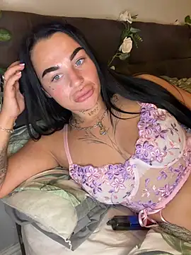 darkfantisyx - Darkfantisyx's free webcam - UK Sex Cams