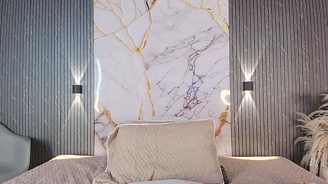 big_tits_in_your_face webcam