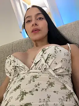 rubyhill_2711 (F young) - Make me feel too horney today😈🔥🤤