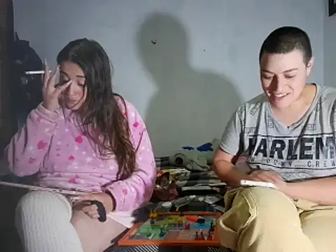 twodoo (Ask my age) - Show both girls' pussies