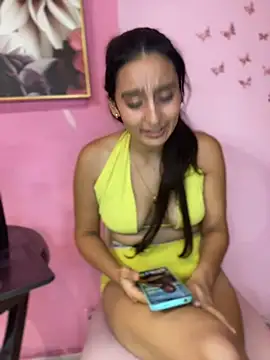 -babyluna (F young) - ZOOM PUSSY AND FINGERING