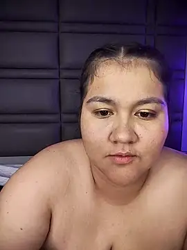 AmaranttayLunay webcam