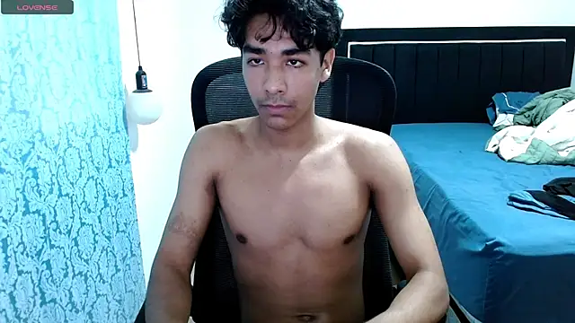 pedestal_diamant (M twink) - A RAIN OF CUM ALL OVER MY ROOM!!