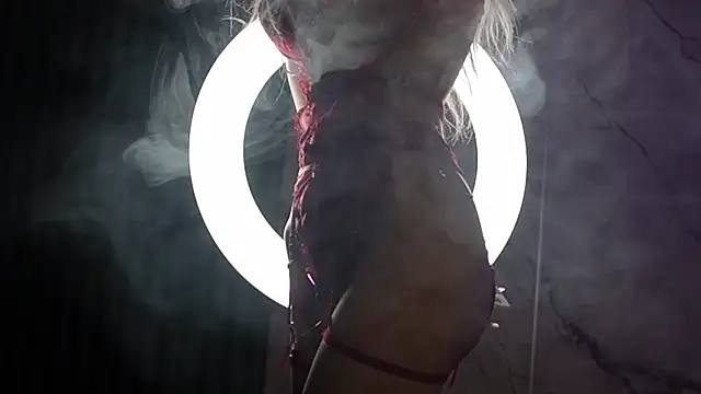 blondie_muller (F teen) - Make it HOT