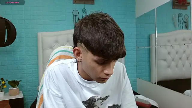 DraxBlade09's live cam