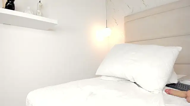 miablosoom (F teen) - Fingering + Ice 💦