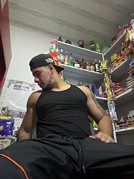 dimitri_colleman (M young) - naked in the public store x 5 min