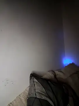 iamlalamilano - Iamlalamilano's free webcam - UK Sex Cams