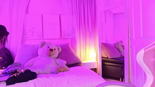 daenerysbm (F young) - Remove top