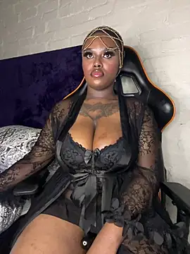 queen_nobuhle_femdom_777 - QUEEN_NOBUHLE_FEMDOM_777's free webcam - UK Sex Cams