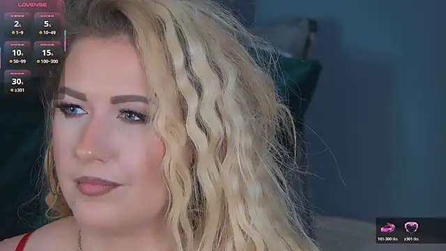 ondinanoire - OndinaNoire's free webcam - UK Sex Cams