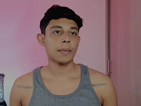 nilo2021 - Nilo2021's free webcam - UK Sex Cams