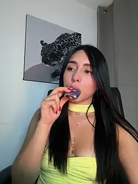 Webcam Model (isabella_jade) is live