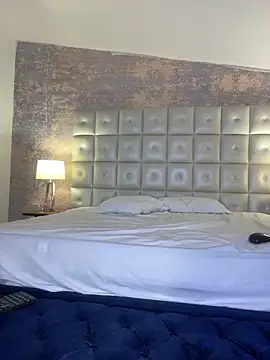 loladupont - Loladupont's free webcam - UK Sex Cams