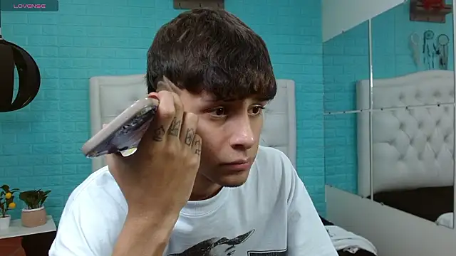 DraxBlade09's live cam