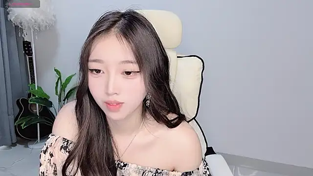 美女Yukiy8877在线直播