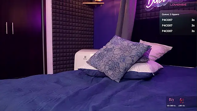 bull_vixen2001 webcam