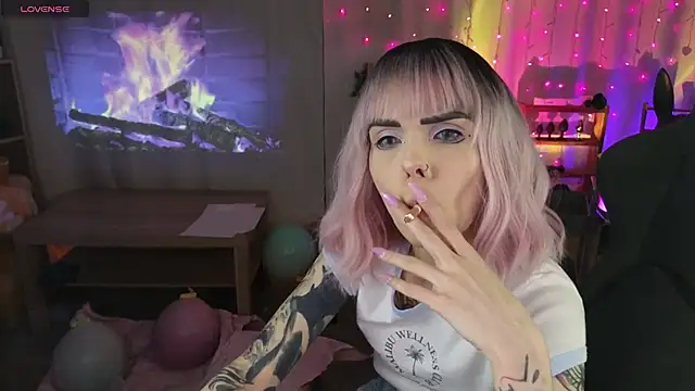 kerry_kirk - Kerry_Kirk's free webcam - UK Sex Cams