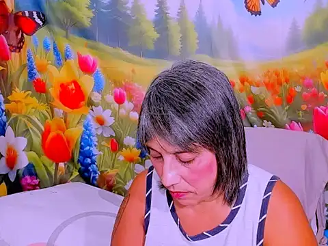 indianroxy's Stripchat show and profile