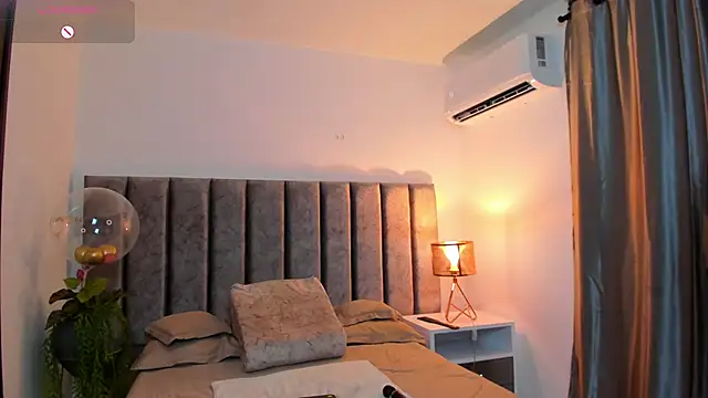 samanthasmithx (F young) - exciting blowjob