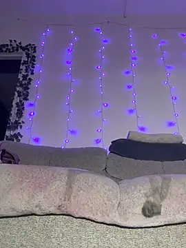 tastylolaaa live cam profile