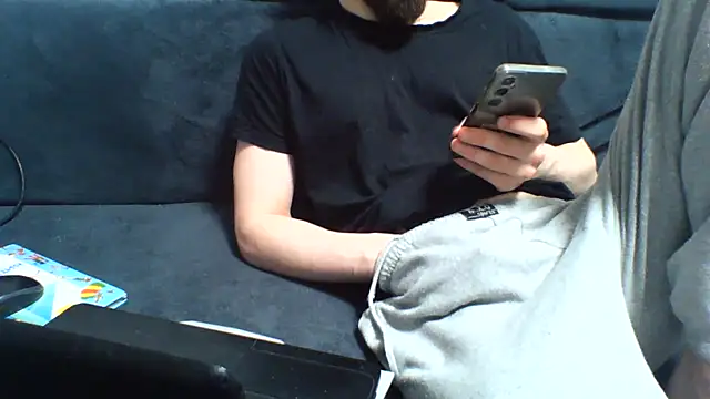 kaelnox (M young) - I fuck a masturbator until I cum