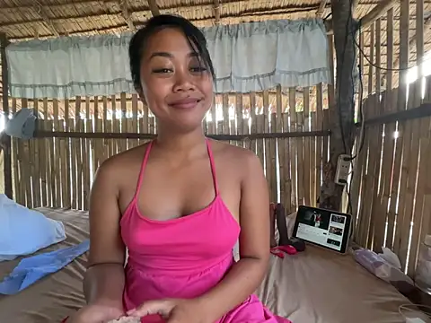 Juliet_official_pro webcam