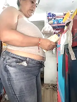 SexyandnaughtyLatinos