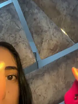 NAUGHTY_LITTLE_18 from StripChat is Freechat