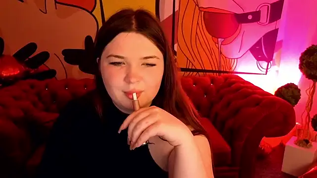 rosiemoons - RosieMoons's free webcam - UK Sex Cams