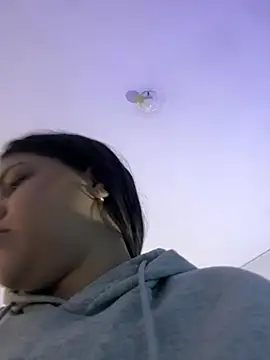 Umarani_ live sex cam