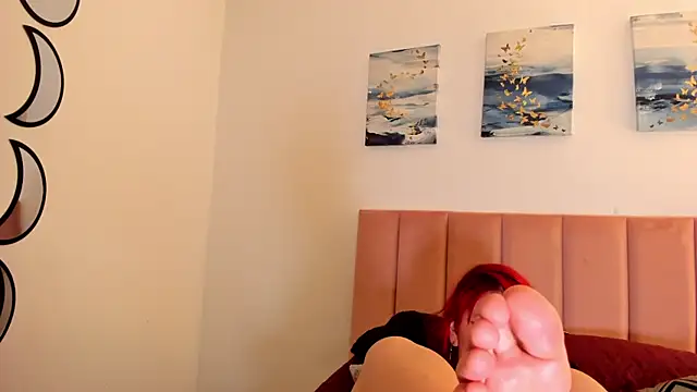 maddy_mills - Maddy_Mills's free webcam - UK Sex Cams