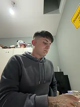 imperial_10 - Imperial_10's free webcam - UK Sex Cams