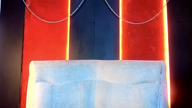 cristal_hott1 - Cristal_hott1's free webcam - UK Sex Cams