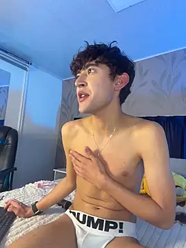 MatthewMoore_ webcam