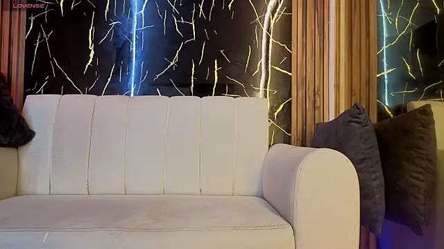 Starlight_Matures_aws