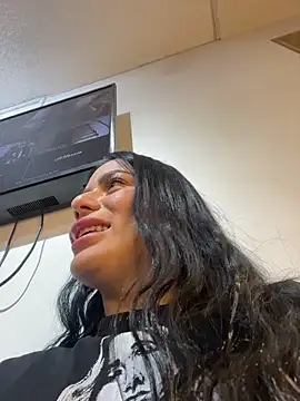 miah_gomez_ (F milf) - SPIT BOOBS 🍒