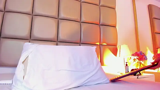 annybentleii (F young) - BIG SQUIRT   🥵😈💦