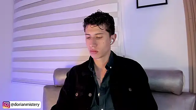 Dorianmistery2322_ live sex cam