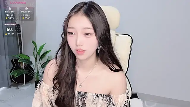 美女Yukiy8877在线直播