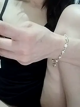 buse8821 (F young) - Domal