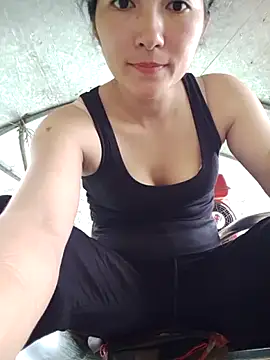 asami_6868 - Asami_6868's free webcam - UK Sex Cams