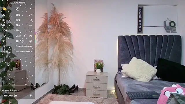 miaoconell - Miaoconell's free webcam - UK Sex Cams