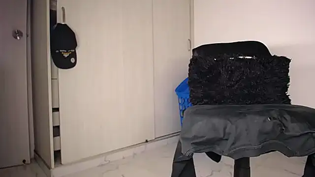 MAXJONES_2 live sex cam