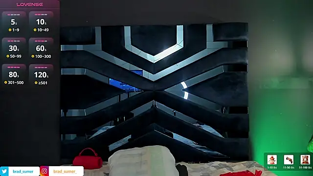 Brad_Summer live sex cam