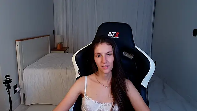 upssnowy (F young) - finger ass